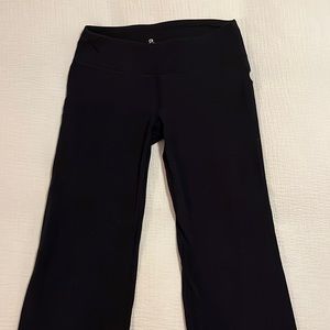 Gap fit flare leg yoga pants